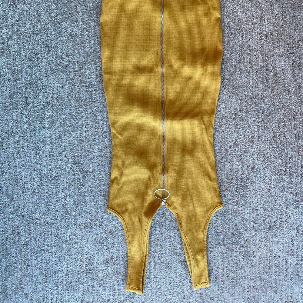 Gold Stretch Mini Dress w/Front Zipper, Sz Sm